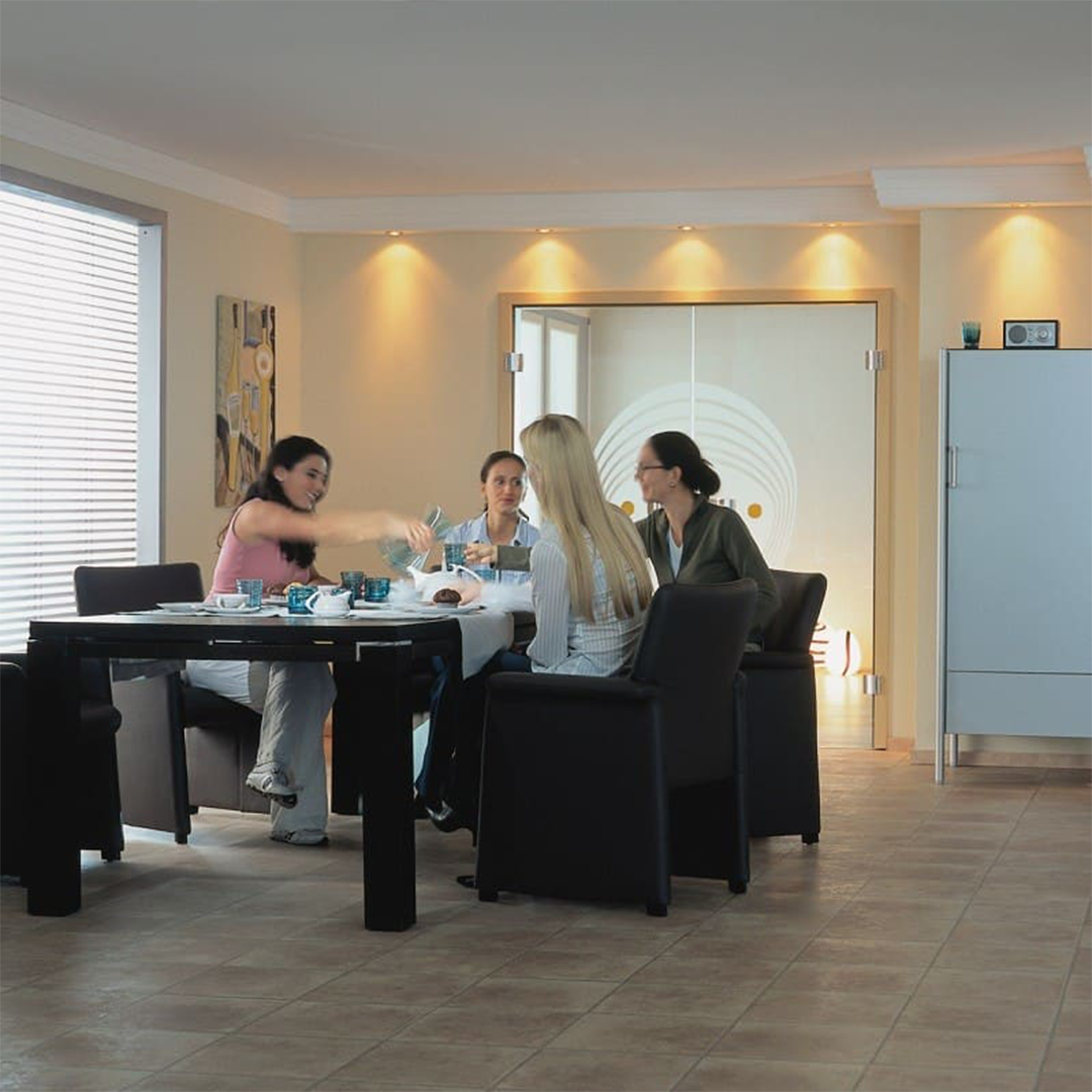 Cornisa pentru tavan din polistiren M1 - 12x3x200 cm