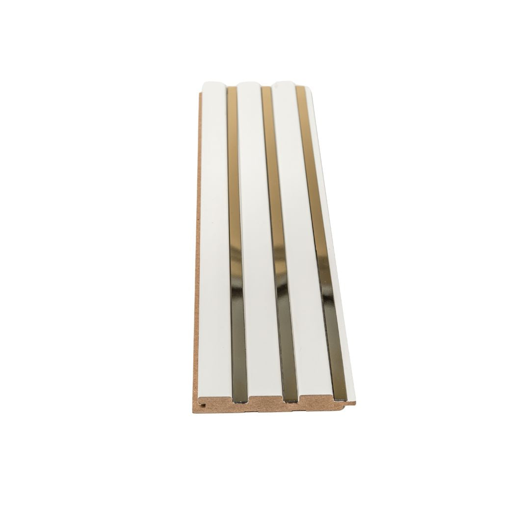 Riflaj alb cu oglinda argintie din MDF infoliat - 12x1,8x270 cm
