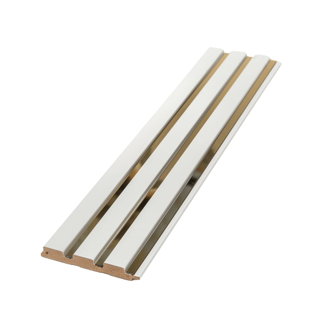 Riflaj alb cu oglinda argintie din MDF infoliat - 12x1,8x270 cm